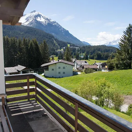 In Out Family Chesa Katja Lenzerheide Apartment